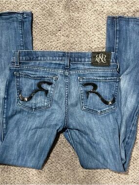 Rock & Republic Women's Berlin Skinny Y2K Jeans Premium Black Design Medium Wash